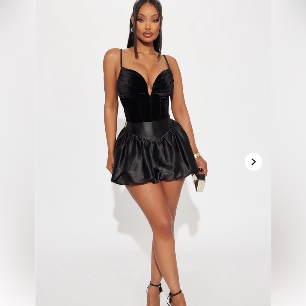 Fashion Nova Black Mini Skirt - Picture 2 of 2